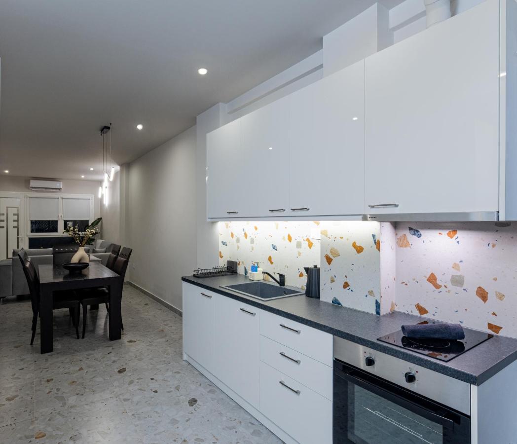 Luxury Downtown Apartment Α3 سالونيك المظهر الخارجي الصورة